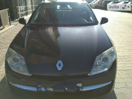 Renault Laguna 2008 года