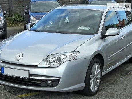 Рено Лагуна 2008 года Renault Laguna 2008 года