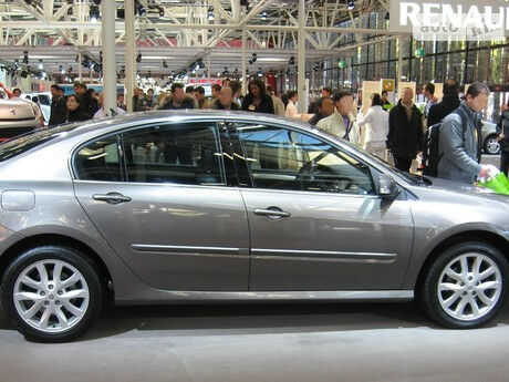 Renault Laguna 2002 года