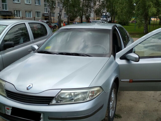 Renault Laguna 2001 року