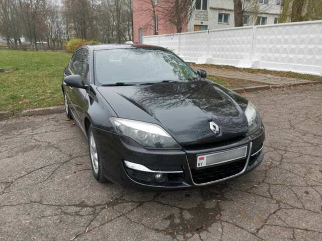 Renault Laguna 2010 року