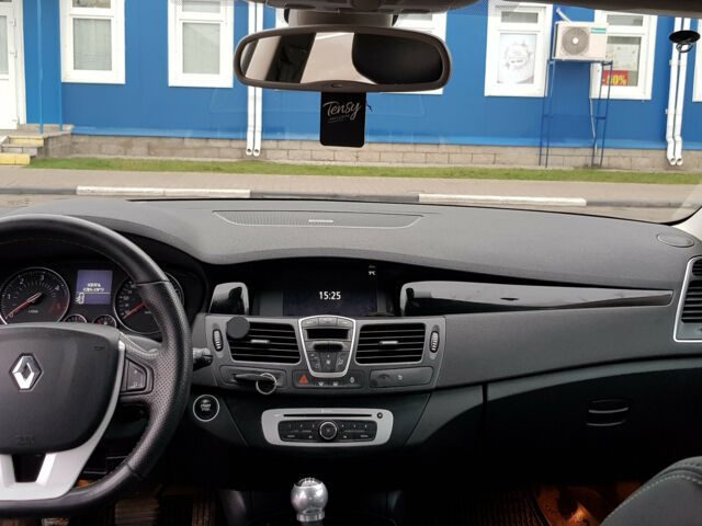 Renault Laguna 2014 года