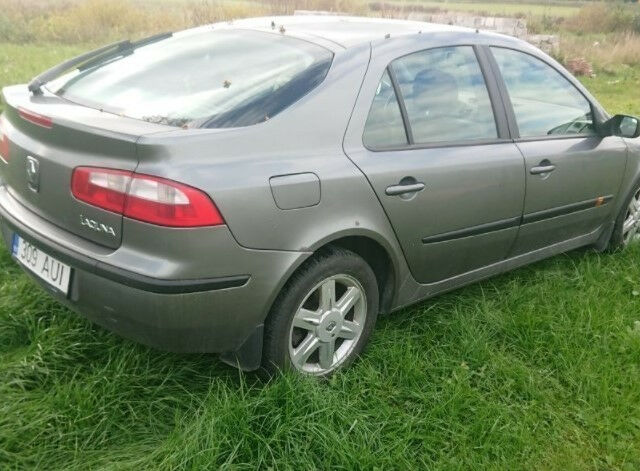 Renault Laguna 2001 года