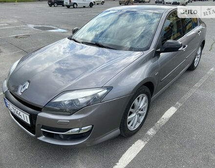 Renault Laguna 2013 року