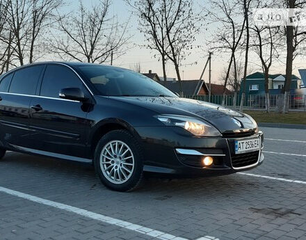 Renault Laguna 2011 року