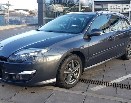 Renault Laguna 2012 года