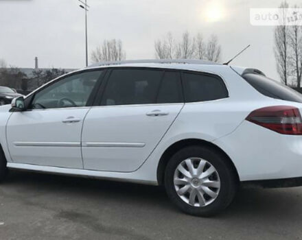 Renault Laguna 2012 року