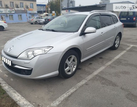 Renault Laguna 2008 года