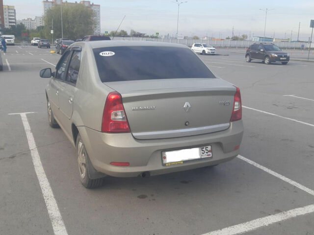 Renault Logan 2011 года