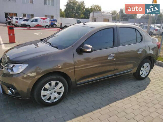 Renault Logan 2017 года