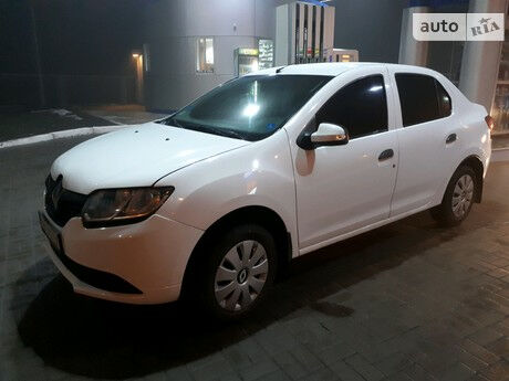 Рено Логан 2013 року Renault Logan 2013 року