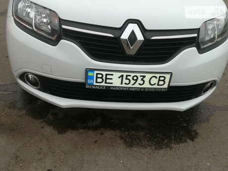 Рено Логан 2015 года Renault Logan 2015 года