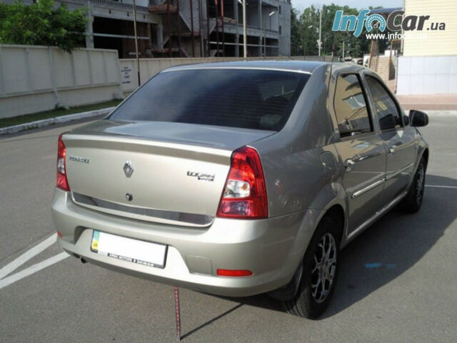 Renault Logan 2010 года