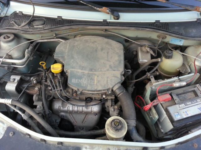 Renault Logan 2005 года