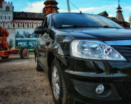 Renault Logan 2011 року - Фото 2 автомобіля
