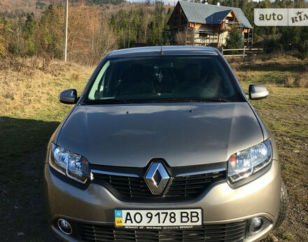 Renault Logan 2014 года