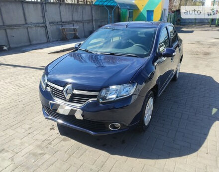 Renault Logan 2013 года