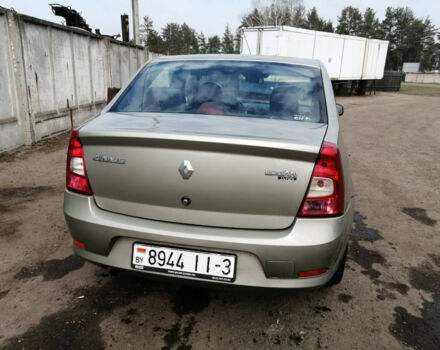 Renault Logan 2012 года