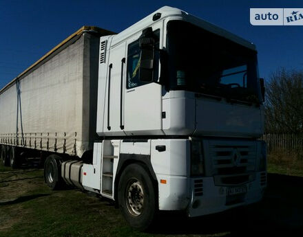 Фото на відгук з оцінкою 4.8   про авто Renault Magnum 2003 року випуску від автора “Сергій” з текстом: Машина не прихотлива в -30 не подводила лейте норм соляру потому шо ПЛД быстро виходят из строя м...