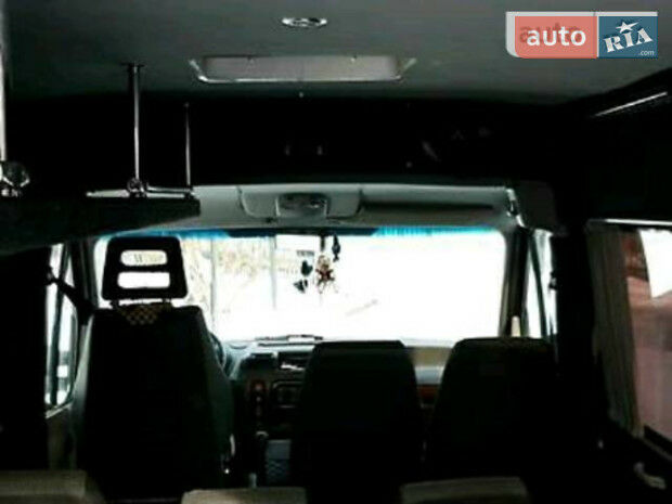 Renault Master пасс. 1999 года