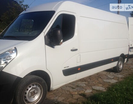 Renault Master пасс. 2015 года