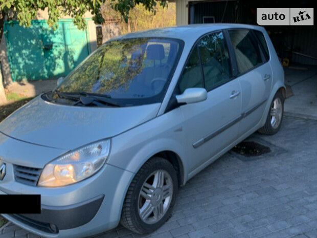 Renault Megane Scenic 2004 року