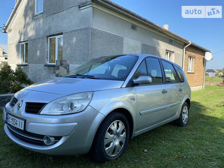 Renault Megane Scenic 2007 года