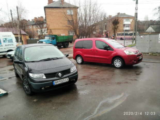 Renault Megane Scenic 2004 года