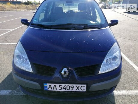 Renault Megane Scenic 2007 года