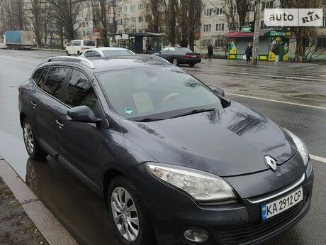 Renault Megane 2012 року