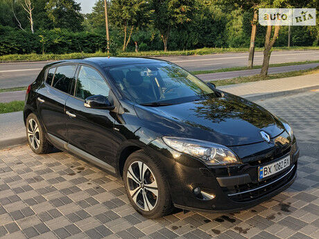 Рено Меган 2011 года Renault Megane 2011 года