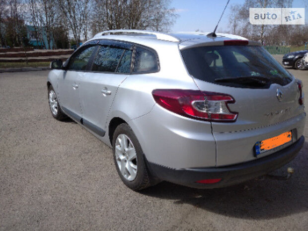 Renault Megane 2013 року