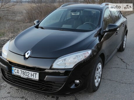 Renault Megane 2010 року