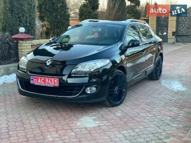Рено Меган 2012 года Renault Megane 2012 года