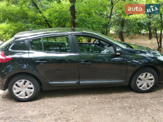 Renault Megane 2010 года