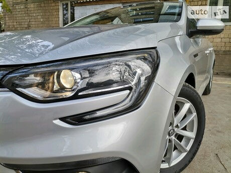 Рено Меган 2016 года Renault Megane 2016 года