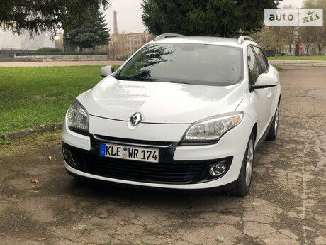 Рено Меган 2013 года Renault Megane 2013 года