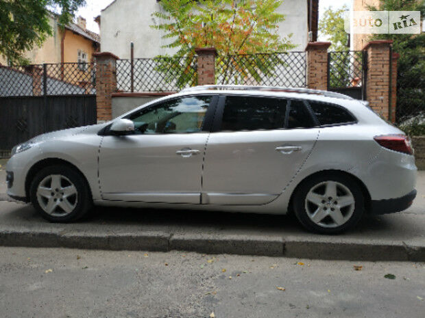 Рено Меган 2014 года Renault Megane 2014 года