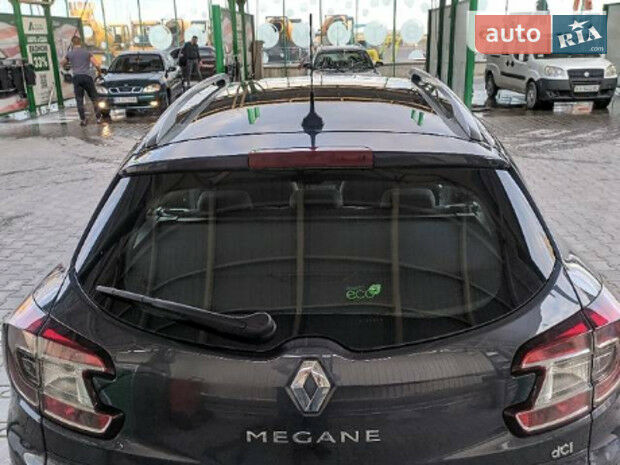 Renault Megane 2010 року