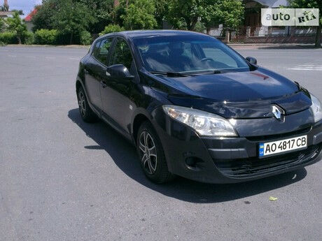 Рено Меган 2009 року Renault Megane 2009 року