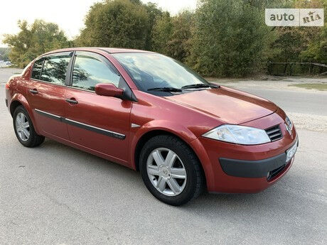 Рено Меган 2005 года Renault Megane 2005 года
