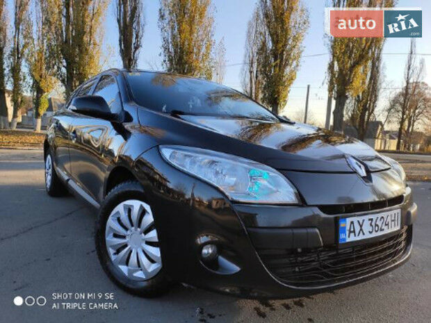 Renault Megane 2010 року