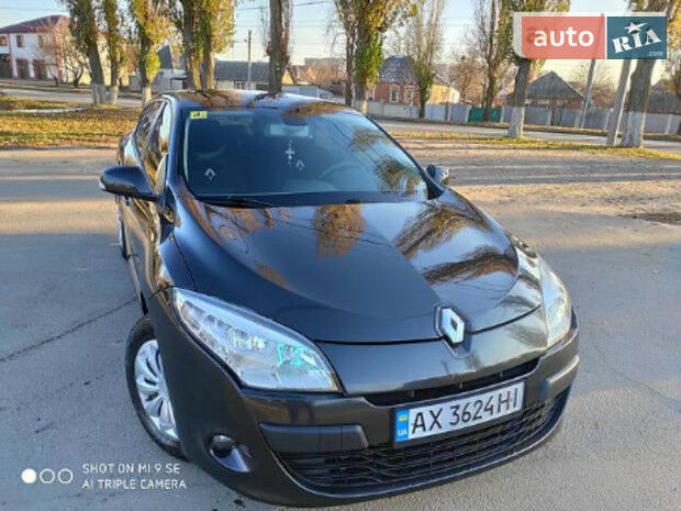 Renault Megane 2010 року