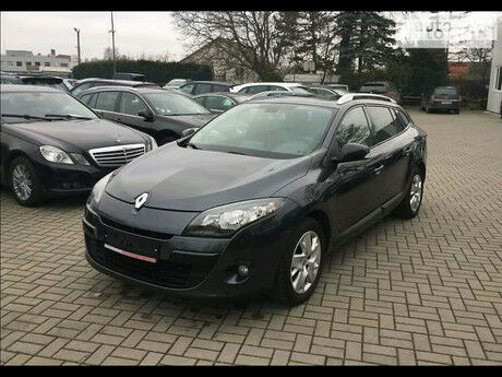 Рено Меган 2012 року Renault Megane 2012 року