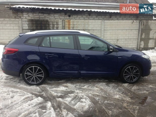 Renault Megane 2012 року