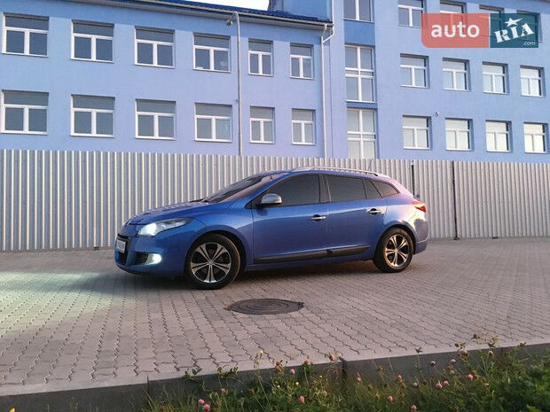 Renault Megane 2010 года