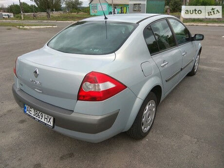Рено Меган 2004 года Renault Megane 2004 года
