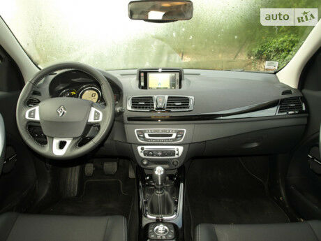 Рено Меган 2003 года Renault Megane 2003 года