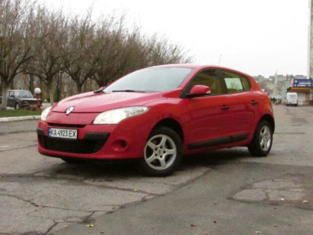 Рено Меган 2009 года Renault Megane 2009 года