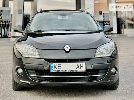 Renault Megane 2011 года